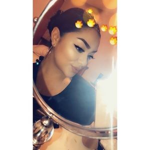 Meet your Posher, Diana